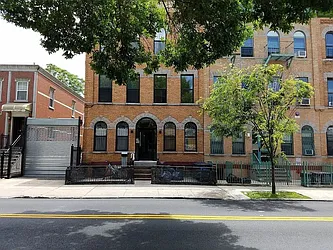 Rented by Artur Gutman, LREB