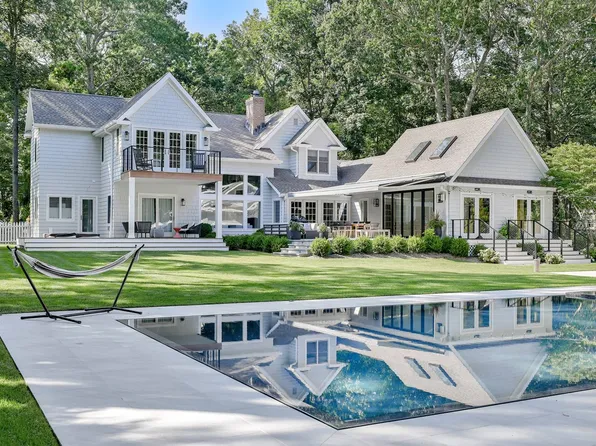 1 Fox Xing, Sag Harbor, NY 11963