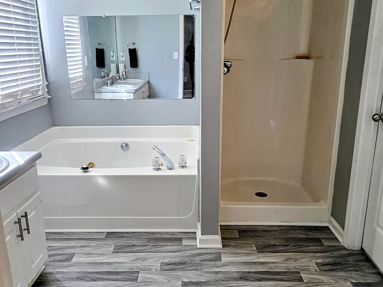 967 Forest Gln — Photo 14