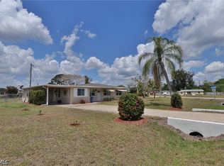 11 California Rd, Lehigh Acres, FL 33936