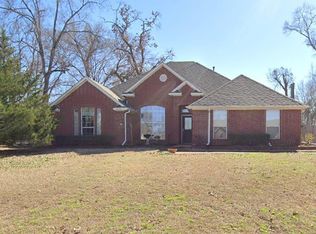 512 Susie St, Chandler, TX 75758