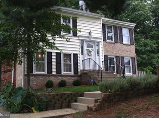 2005 Mayflower Dr, Woodbridge, VA 22192