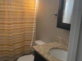 2422 W Lawrence Ave, Springfield, IL 62704