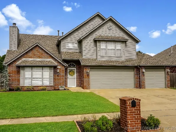 2500 S Willow Ave, Broken Arrow, OK 74012