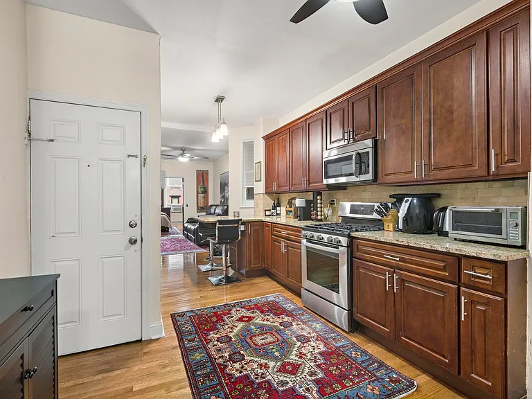 211 Adams St #5-3N — Photo 2