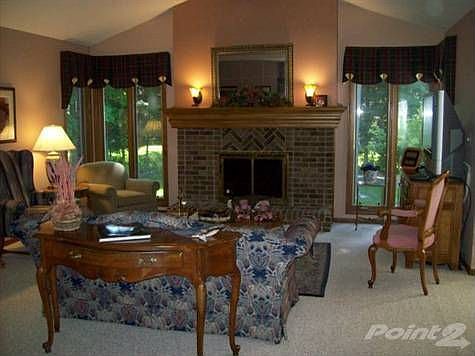 2nd image of 48568 Lindon Ct