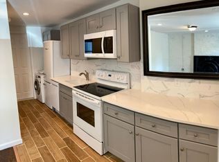 18 Elizabeth St #1, Jersey City, NJ