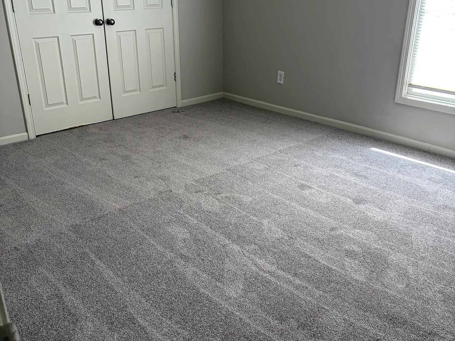 2 bed, 2.5 bath, 1300 sqft, $1,600 — Photo 4