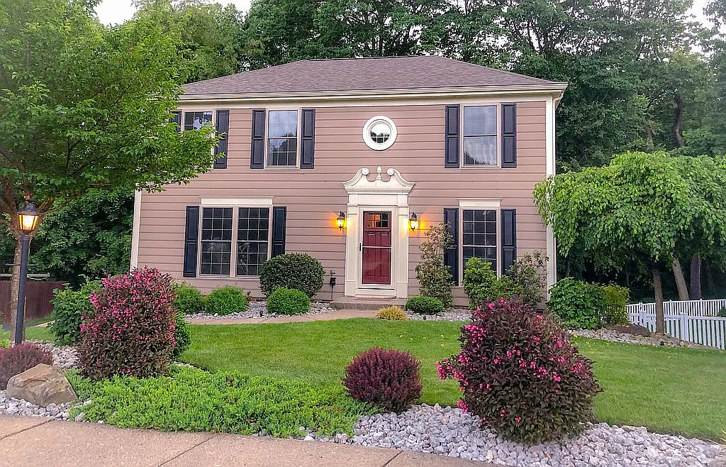 223 Thornwood Ct photo 1