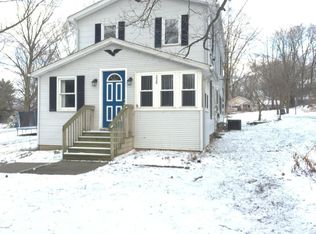 228 Battle Creek St, Ceresco, MI