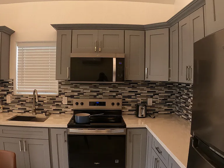 Complete Kitchen