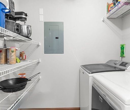 5th image of 1263 Red Tail Hawk Ct Unit 5