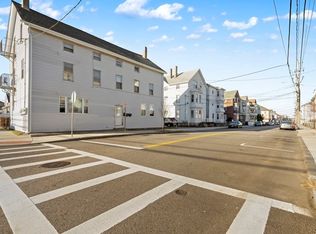 531 E Main St, Fall River, MA 02724