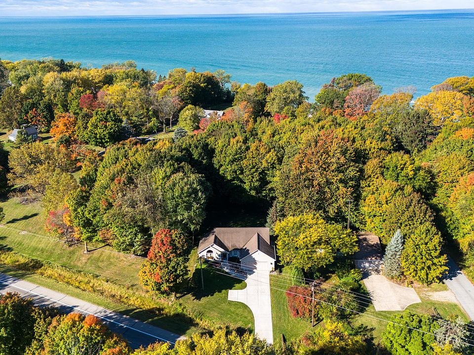 4082 N M 63, Benton Harbor, MI 49022 | Zillow