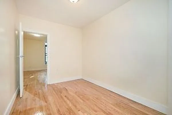 Rented by Urban Pads | media 9