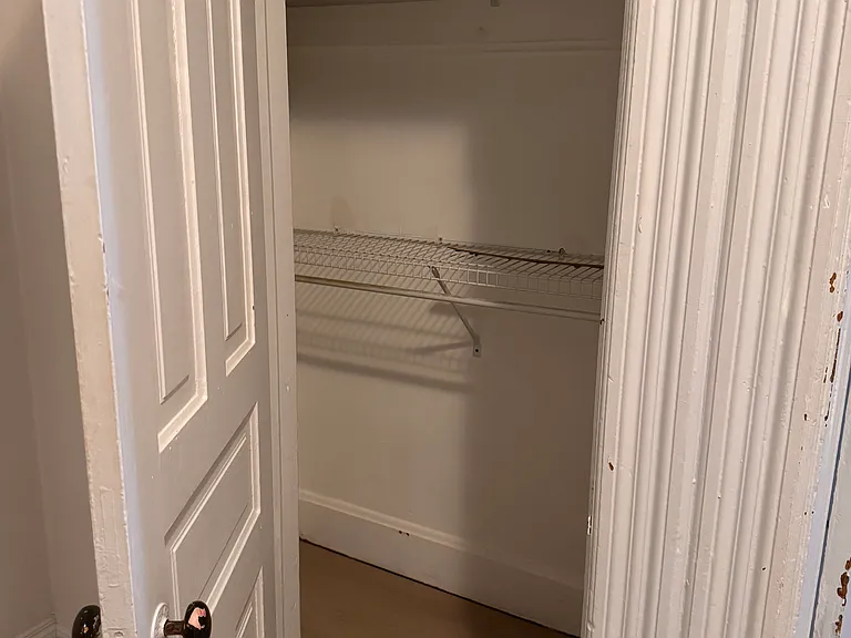 817 N Damen Ave #1F — Photo 9