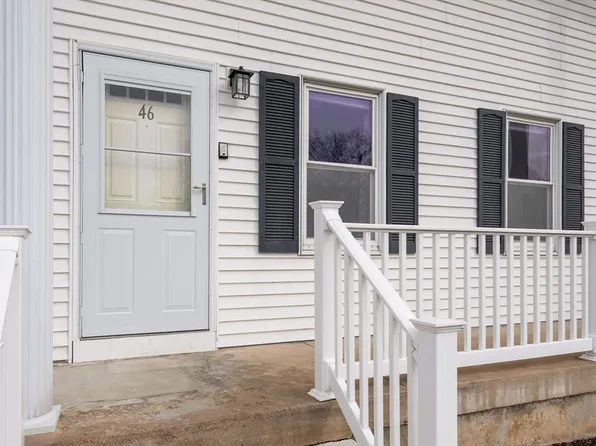 200 Lambert Ter Unit 46, Chicopee, MA 01020