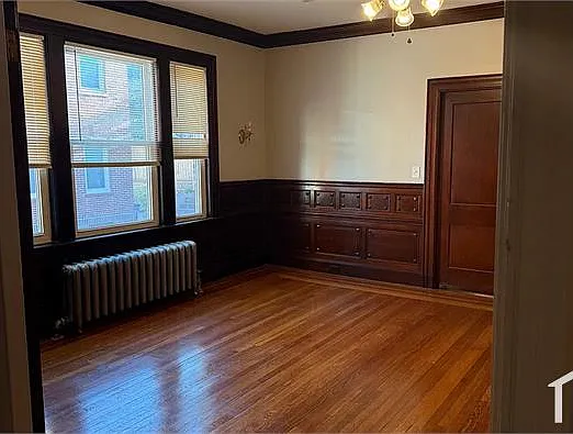 40 Schuyler St #1L — Photo 3