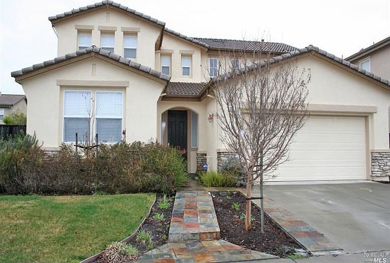 1st image of 19 Pienza Dr