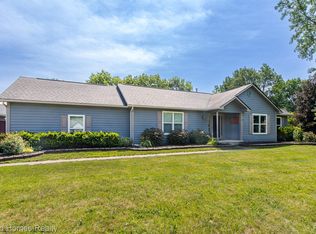 4710 Desert Bridge Ct, Highland, MI 48356