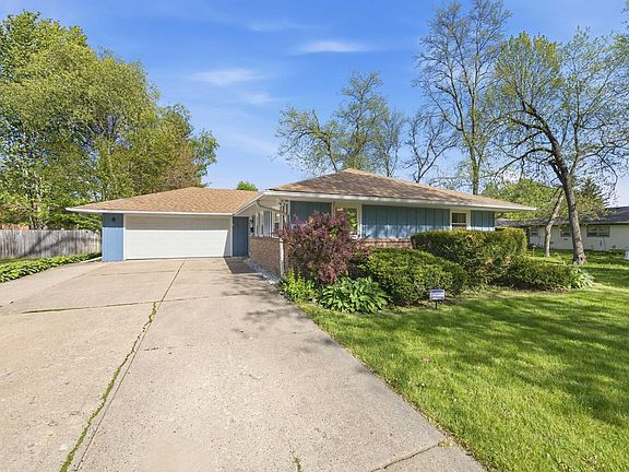 5th image of 1311 Coolidge Pl