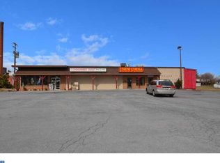 309 W Franklin St, Womelsdorf, PA 19567