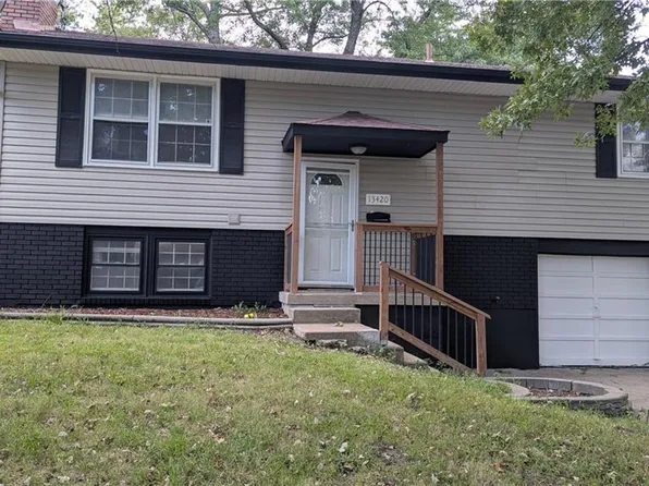 13420 Belmeade Ave, Grandview, MO 64030