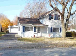 103 N May St, Potomac, IL 61865