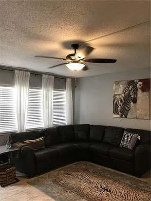 217 Fanshaw Dr #F-unit 217 — Photo 1