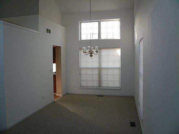 4th image of 931 Kilburn Ct