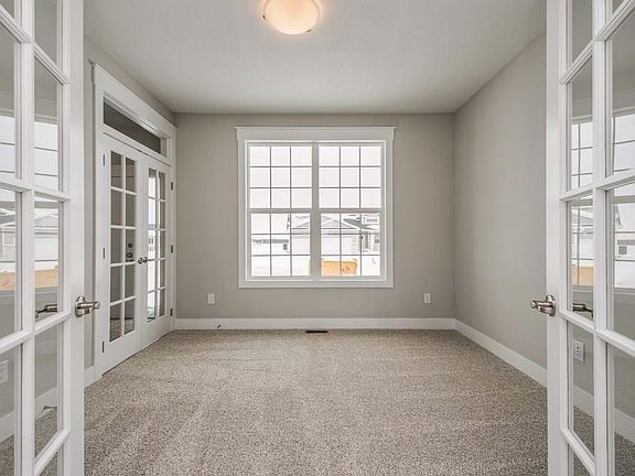 3rd image of 2501 7th Avenue Ct SW