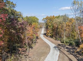 4 E Coon Lake Rd, Howell, MI 48843