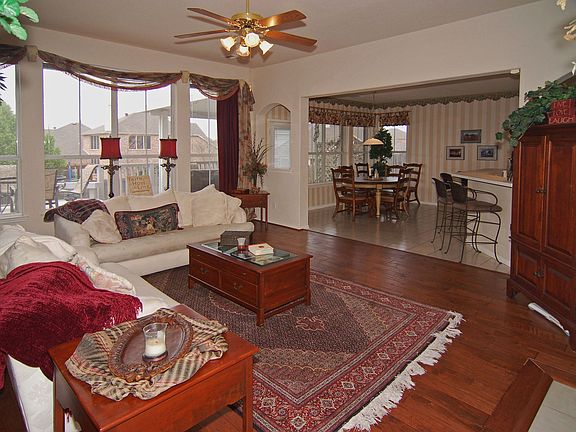 4th image of 1456 Lockwood Dr