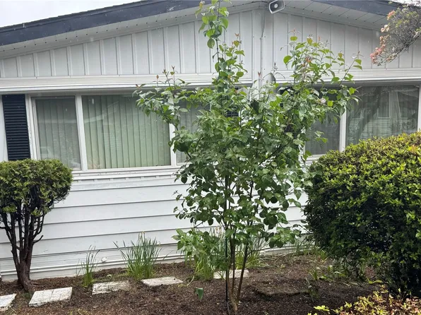 6007 79th Street E #42, Puyallup, WA 98371