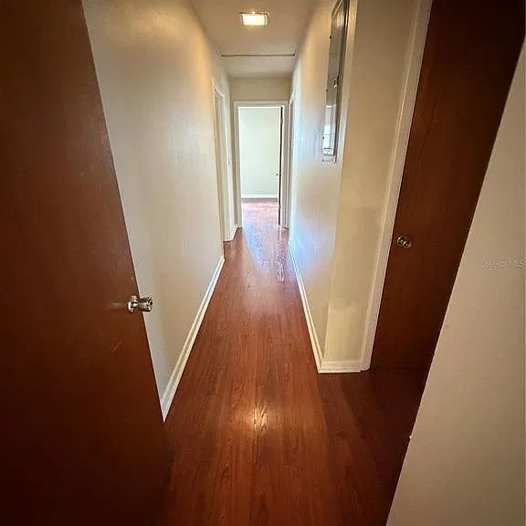 517 London Rd — Photo 12