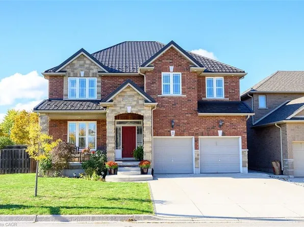 3 Sasha Ct, Hamilton, ON L8E 0A3