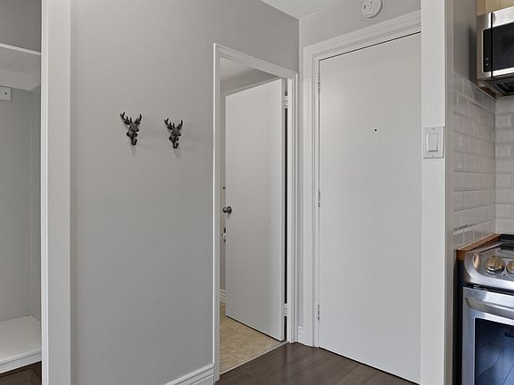 3rd image of 9816 112th St NW #705