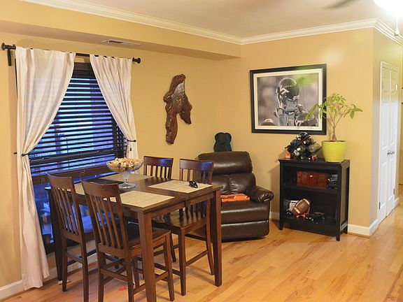 3rd image of 1931 N Cleveland St APT 113