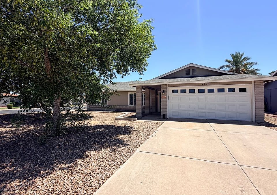1st image of 2303 S Cottonwood Dr