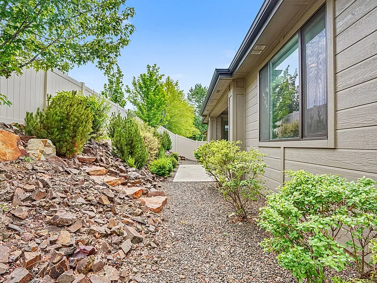 6120 N Hacienda Ave — Photo 29