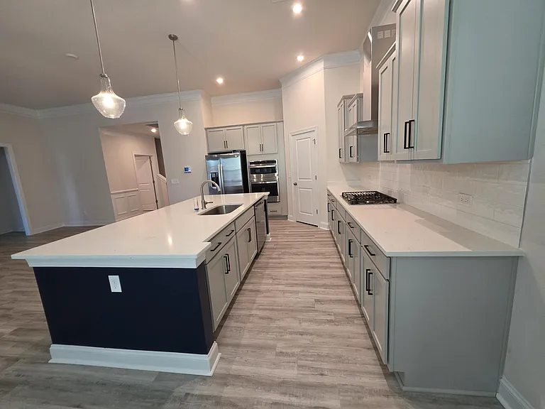 3360 Rustic Dr — Photo 11