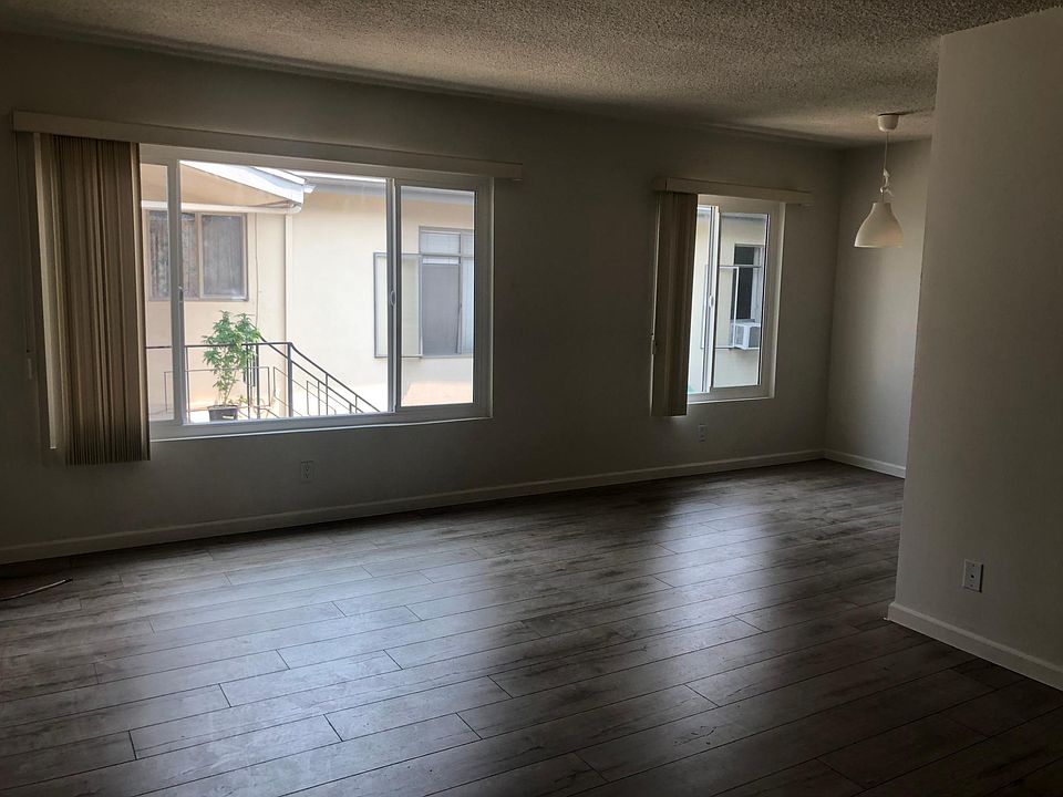 1st image of 11849 Goshen Ave APT 9