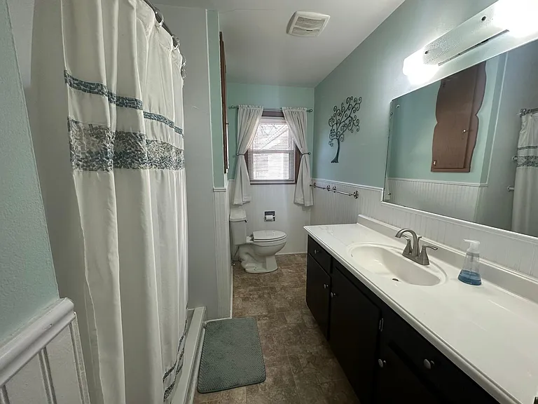 13630 Bennington Ave #MAIN — Photo 7