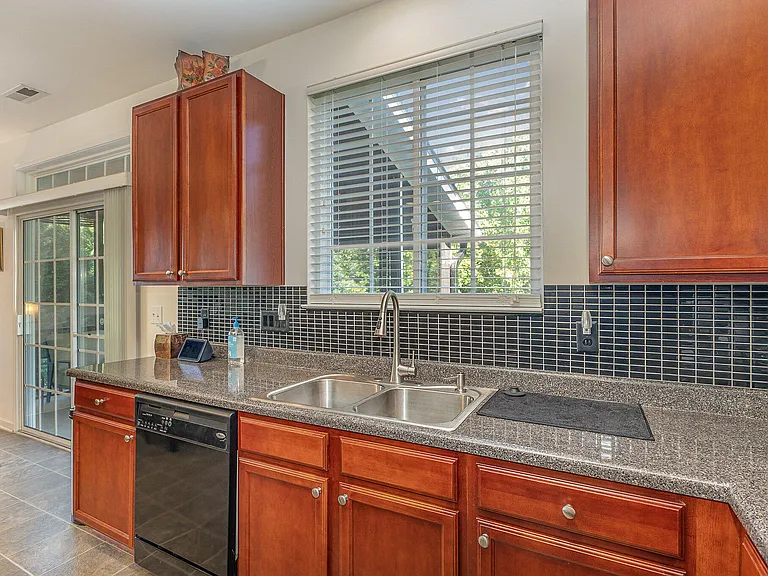 6049 Ricker Rd — Photo 13
