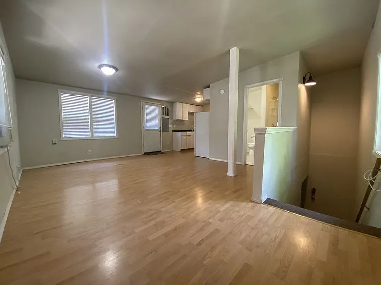 474 Elm Ave #4 — Photo 6