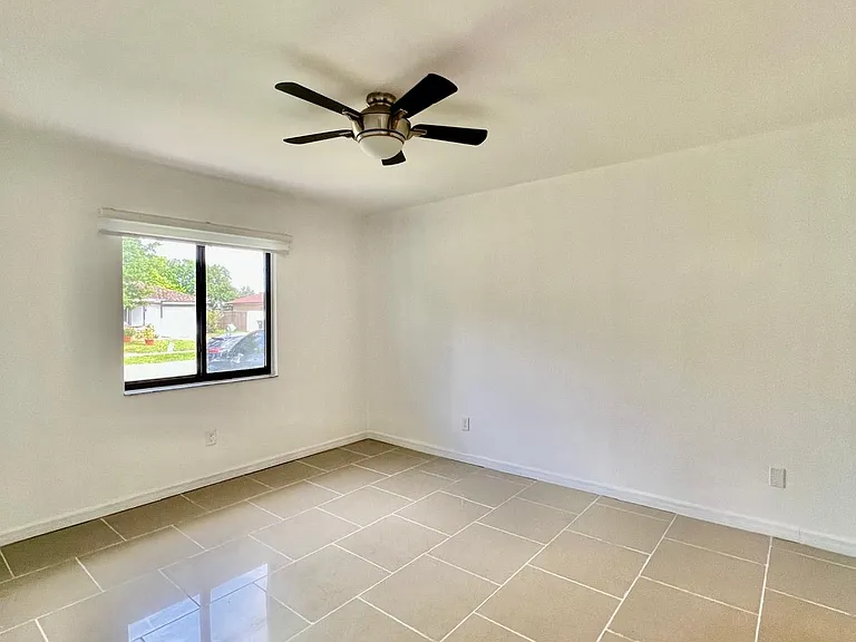 12906 Ohio Woods Ln — Photo 6