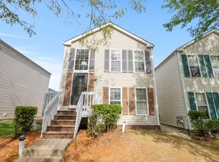 799 Symphony Dr, Aurora, IL 60504