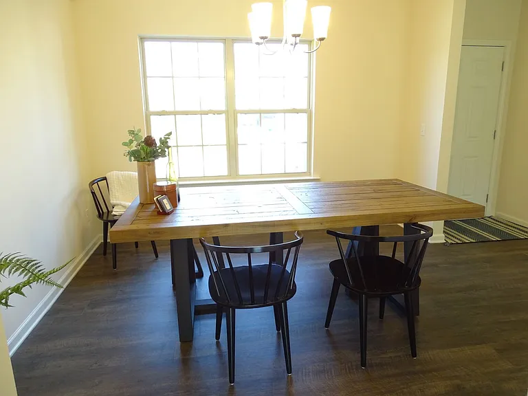 5148 Magazine Ln — Photo 8