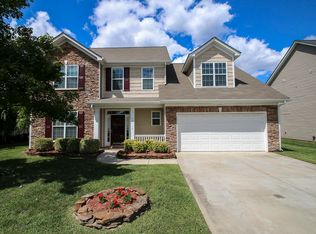13028 Fenceline Dr, Charlotte, NC 28278