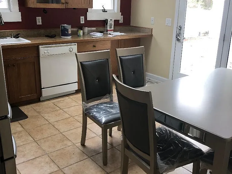 329 Wells Ave — Photo 10